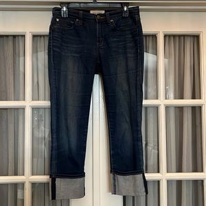 Henry & Belle Drake medium wash denim cropped with a cuff size 27